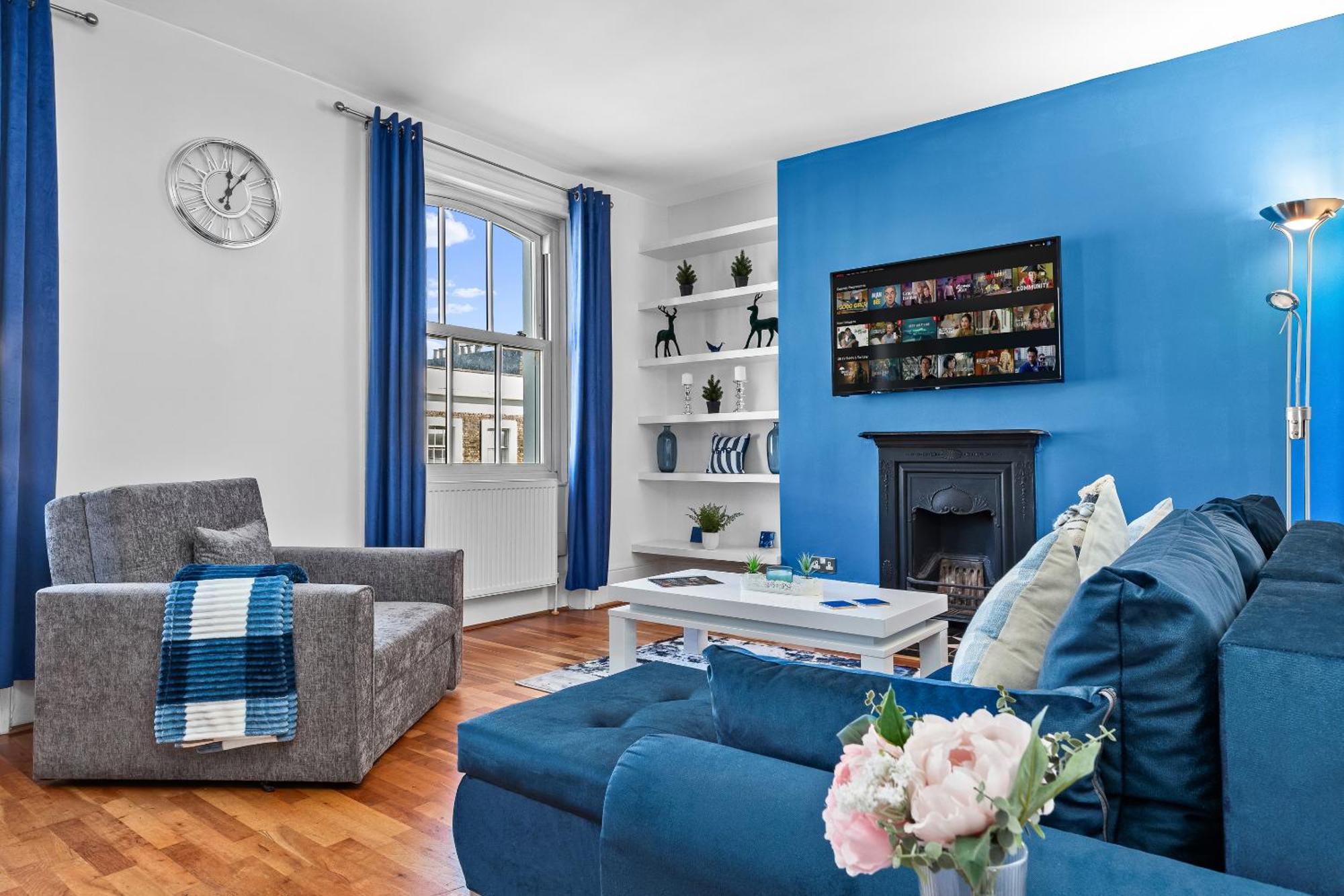 Balcony Blue Theme 1 Bedroom Central London Luxury Flat Near Hyde Park! Accommodates Up To 6! Double Sofa Bed And Next To Station! Zewnętrze zdjęcie
