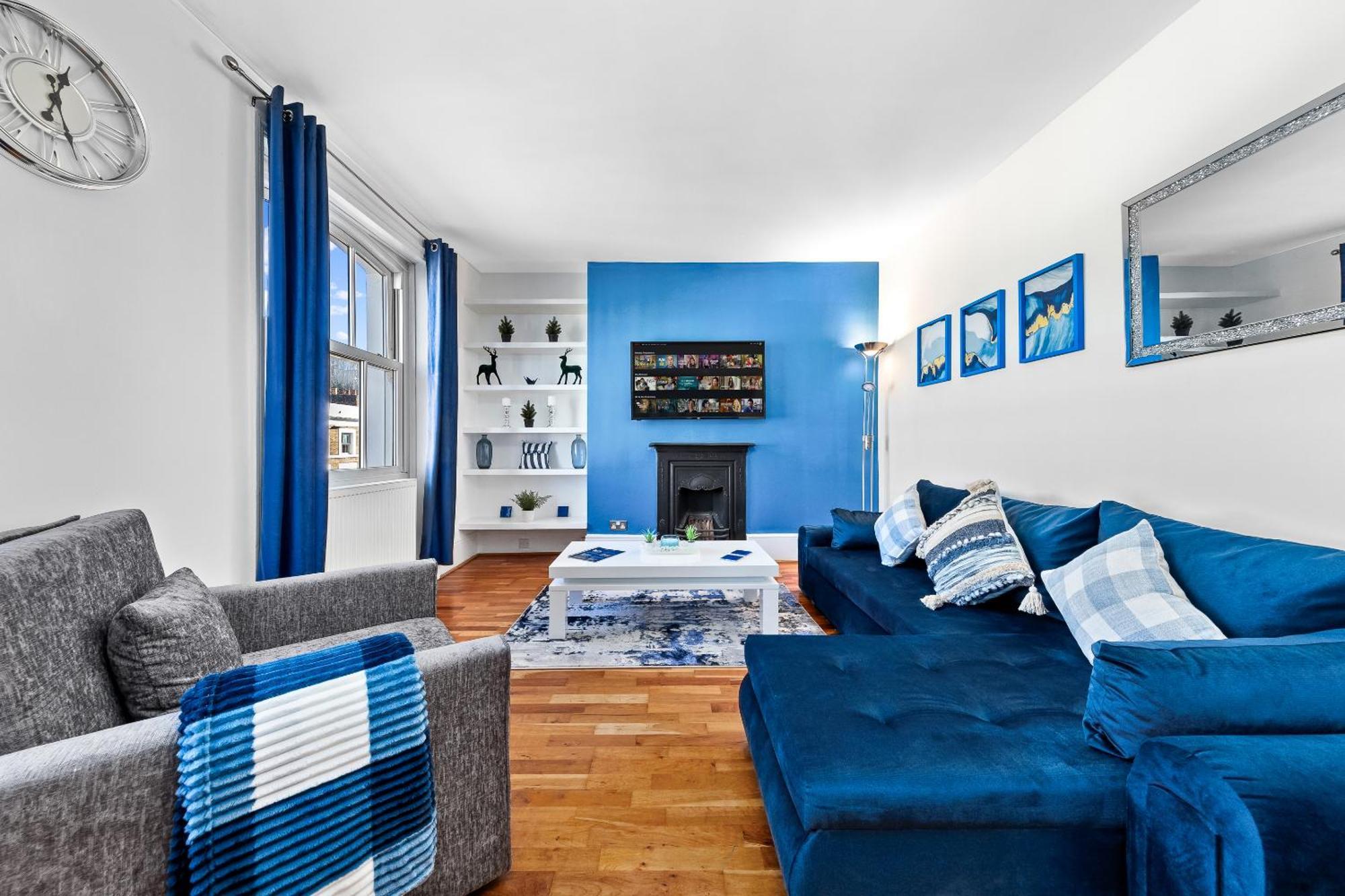 Balcony Blue Theme 1 Bedroom Central London Luxury Flat Near Hyde Park! Accommodates Up To 6! Double Sofa Bed And Next To Station! Zewnętrze zdjęcie