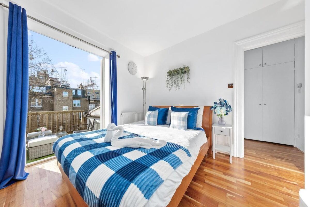 Balcony Blue Theme 1 Bedroom Central London Luxury Flat Near Hyde Park! Accommodates Up To 6! Double Sofa Bed And Next To Station! Zewnętrze zdjęcie