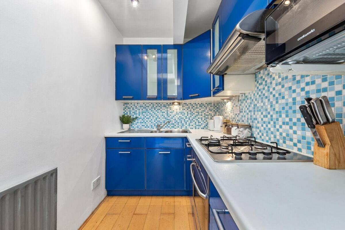 Balcony Blue Theme 1 Bedroom Central London Luxury Flat Near Hyde Park! Accommodates Up To 6! Double Sofa Bed And Next To Station! Zewnętrze zdjęcie